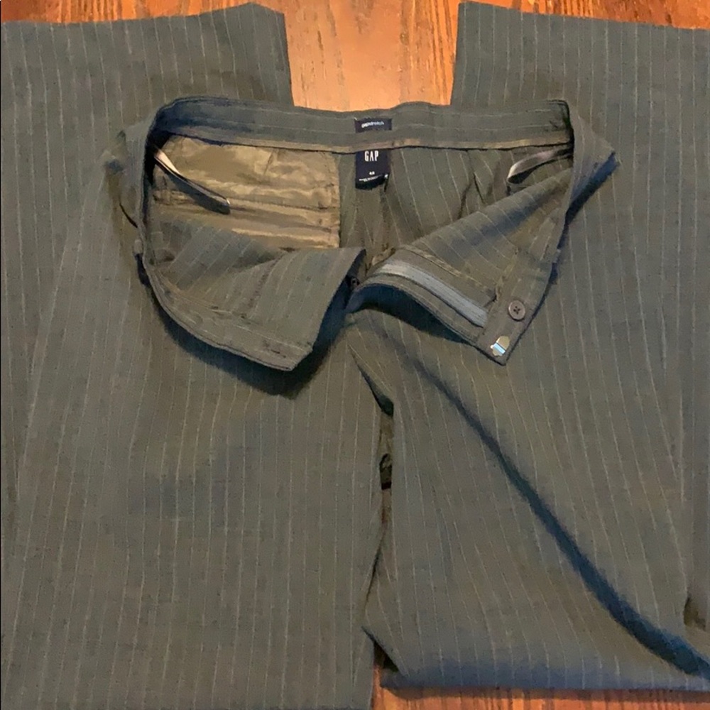 Gap gray pants